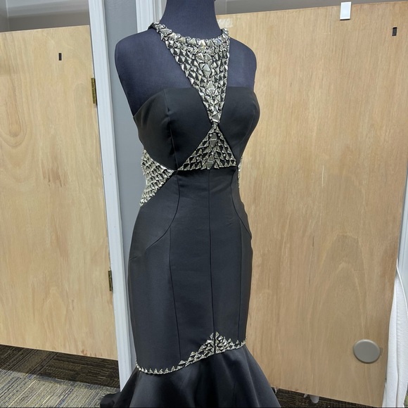 RACHEL ALLAN EXCLUSIVE DRESS - Picture 3 of 14